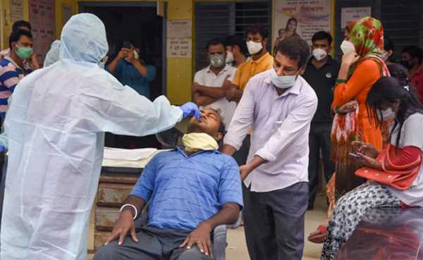 पिछले 24 घंटे के दौरान देश में आए कोरोना के 2.38 लाख से ज्यादा नए मामले, 310 लोगों की हुई मौत